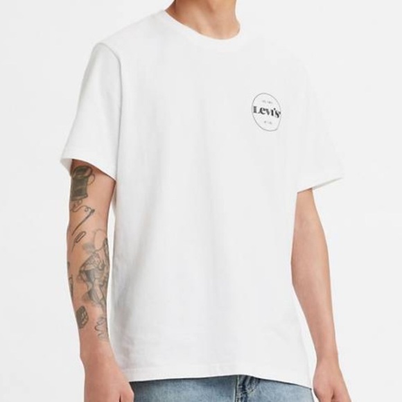 NWT Levi’s Men's Relaxed Fit Short Sleeve T-Shirt Size Size L White Circle Logo - Picture 1 of 13
